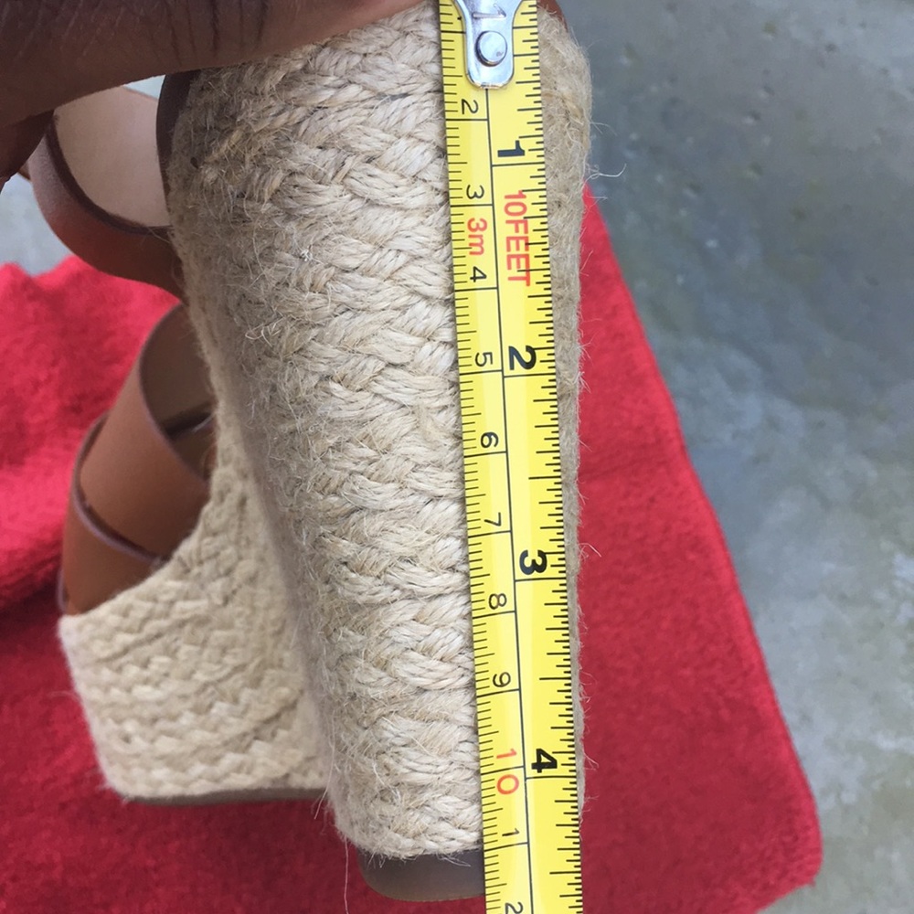 New Michael Kors Wedge Heels - Picture 5 of 7